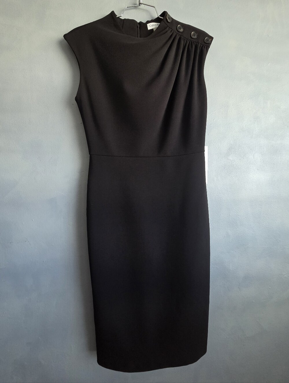CALVIN KLEIN BLACK SHEATH SIDE BUTTON SHOULDER COCKTAIL DRESS, SIZE US, 6